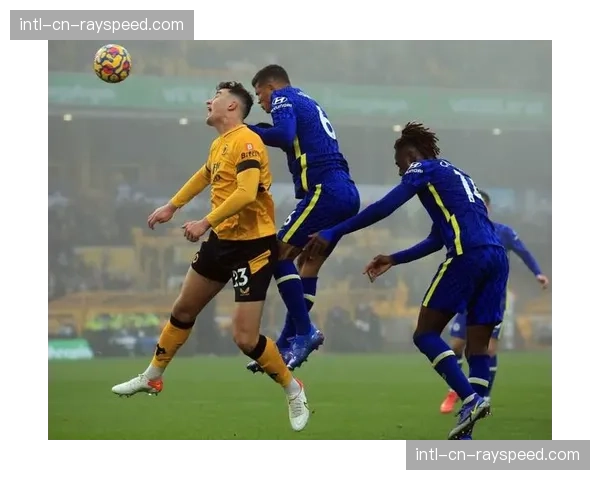 巴黎业余联赛引入“定位球得分”专项奖，鼓励战术创新