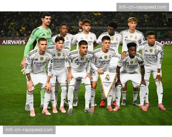 皇马公布欧冠次回合大名单，贝林厄姆伤愈进入名单